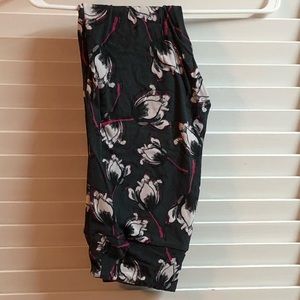 LuLaRoe Pants - OS LuLaRoe Leggings LuLaRoe Pants - OS LuLaRoe Leggings